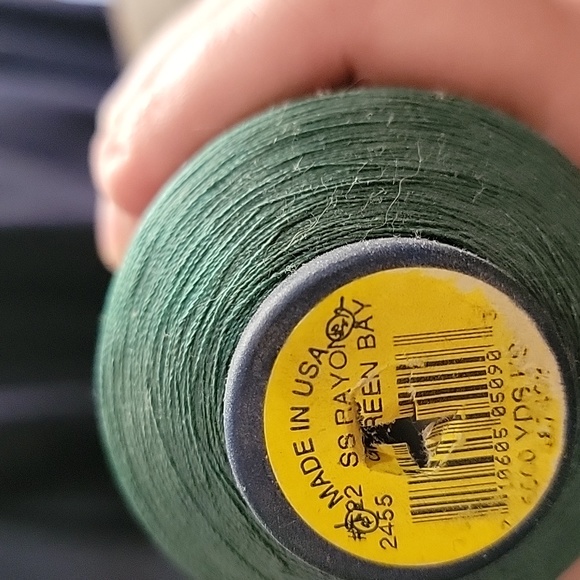 ROBINSON &ANTON embroidery threads set - Picture 10 of 11